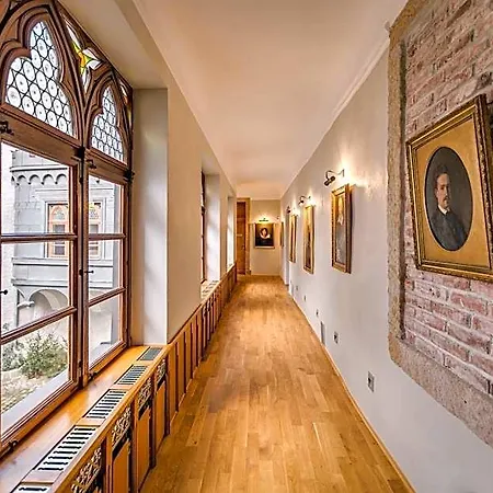 Zamek Karpniki Schloss Fischbach 4* Karpacz