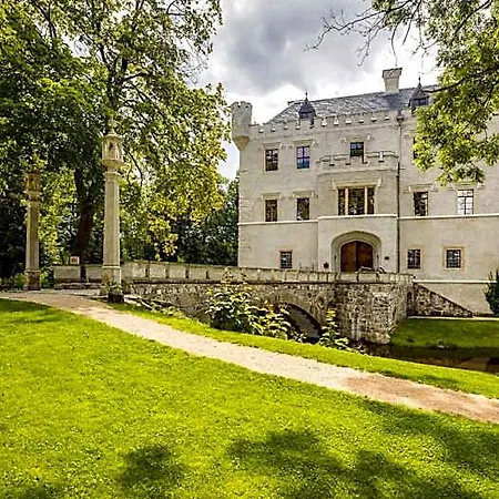 Zamek Karpniki Schloss Fischbach Hotel
