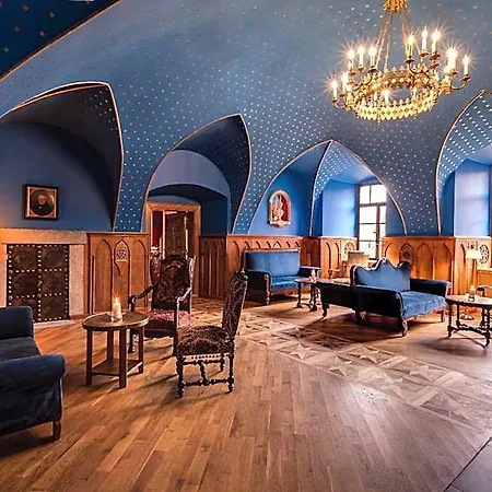 Otel Zamek Karpniki Schloss Fischbach Karpacz
