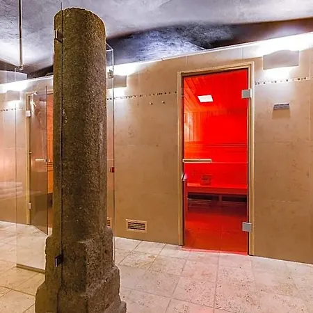 Otel Zamek Karpniki Schloss Fischbach